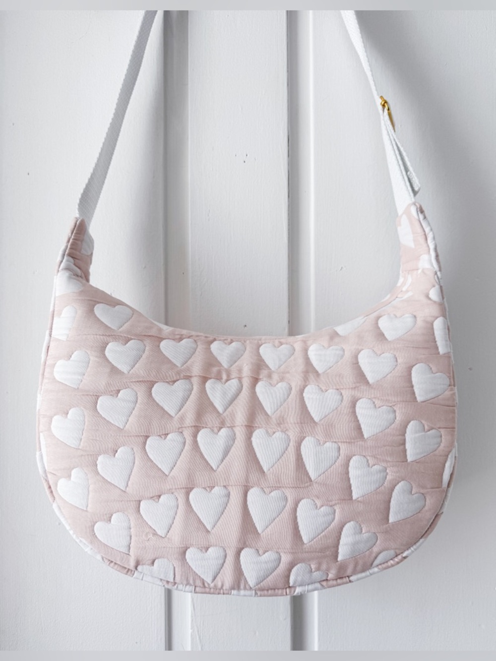 Handmade Upcycled Quilt Heart Crescent Bag - Picture 6 of 9